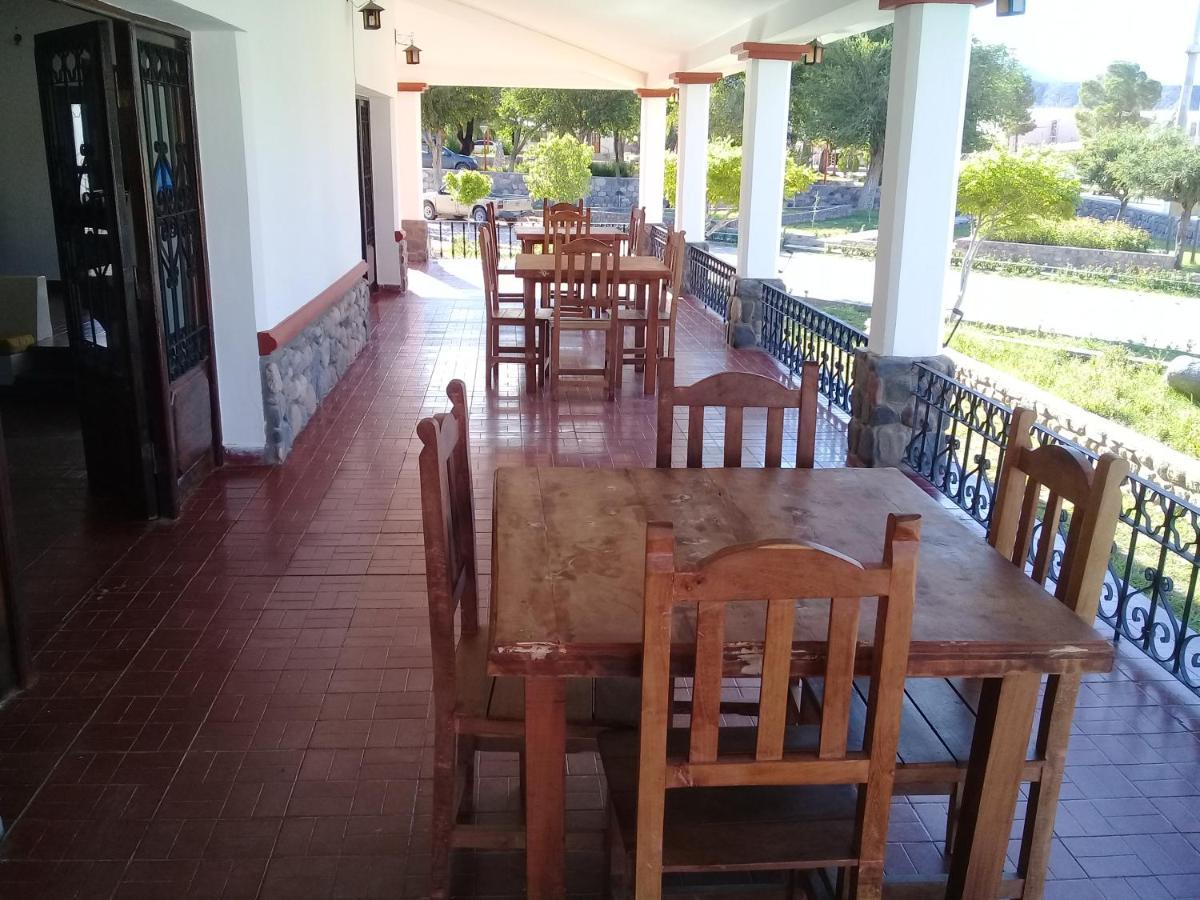 Готель Hosteria Municipal De Angastaco Екстер'єр фото